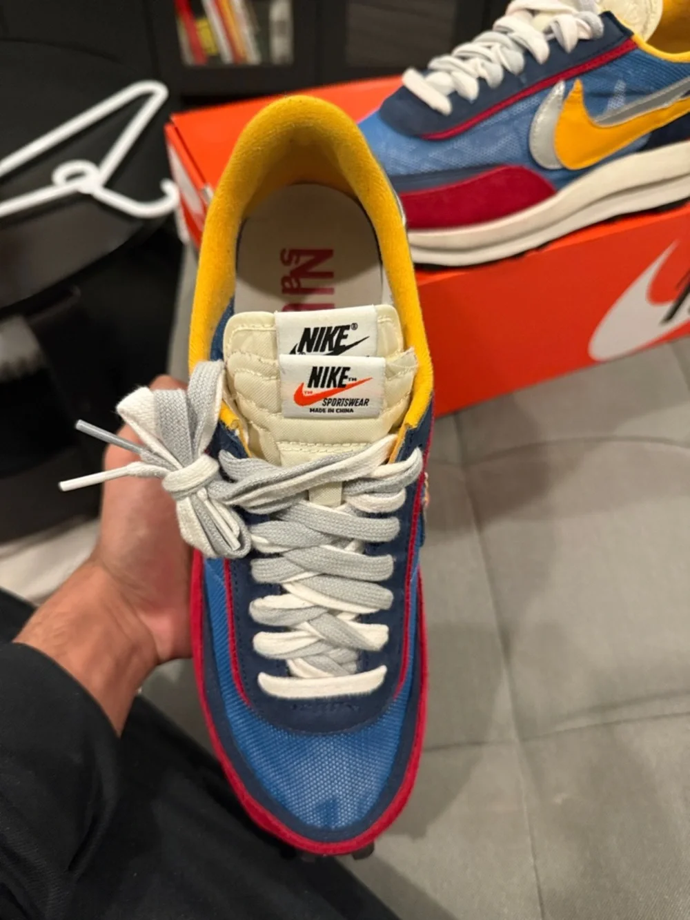sacai × Nike LDWaffle 'Varsity Blue' - Picture 10 of 15